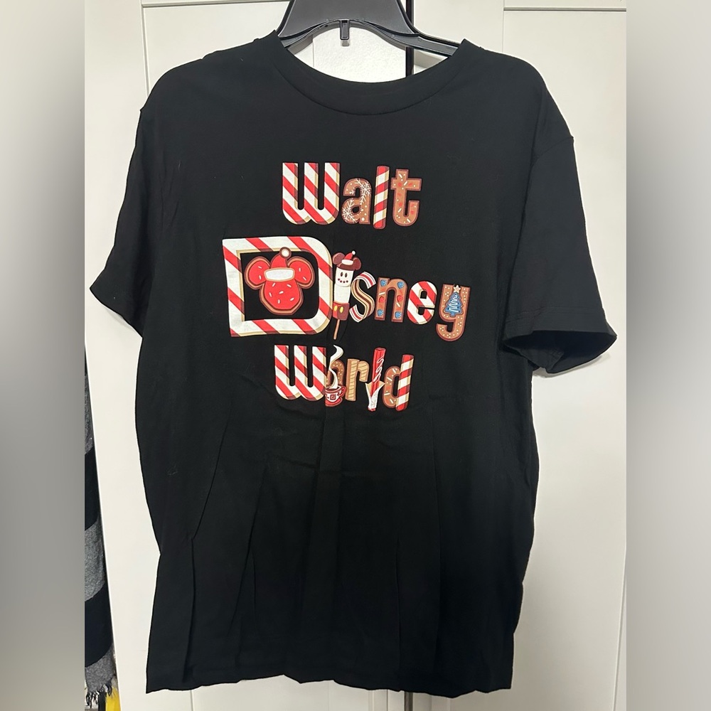 Disney Christmas Graphic T-Shirt